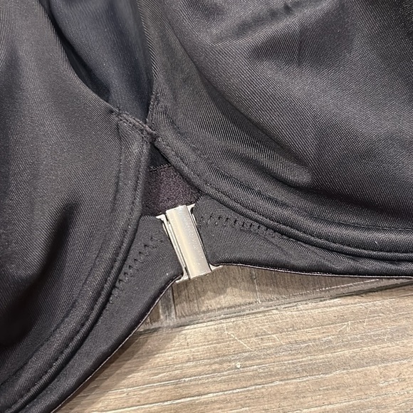 Delimira Front Close Racerback Bra - Picture 4 of 9